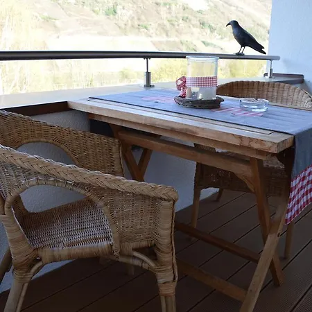 Weingut Paul Stoelben Appartement Briedel